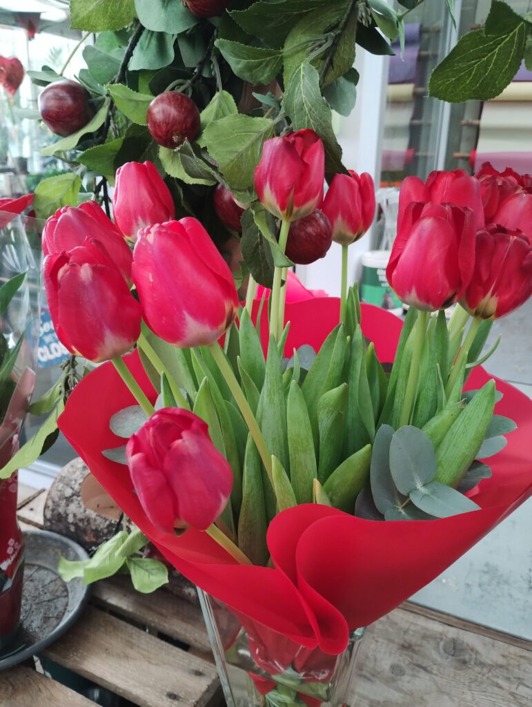 Beautiful tulip bouquet arranged by a local florist in Tewkesbury